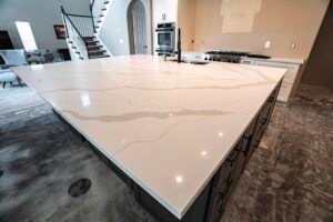 Quartz Oversized Island, vein matching