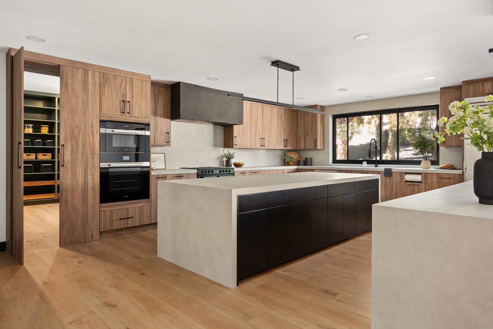 Dekton